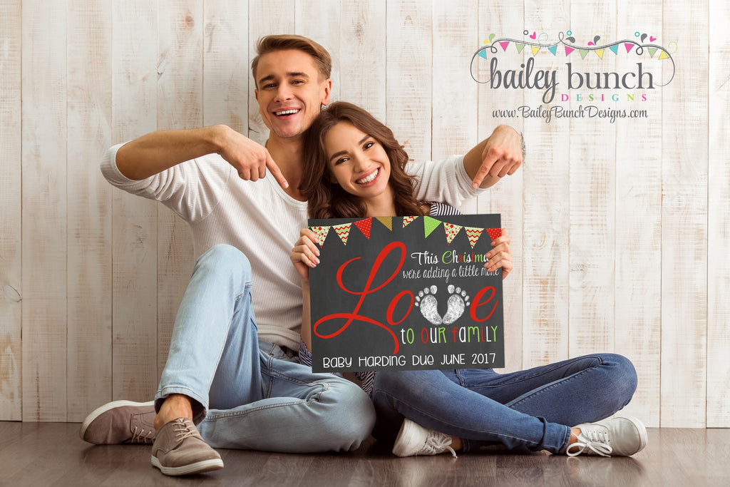 Pregnancy Reveal Announcement Chalkboard Sign, Christmas Pregnancy CLOVEP0520